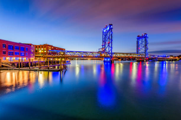 istock Portsmouth, New Hampshire Bridge 695120016