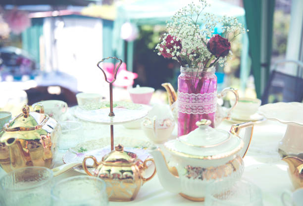 istock Tea time in the garden 695130950