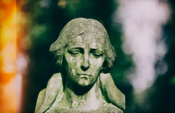 Photo of Angel statue at the Melaten graveyard, Cologne