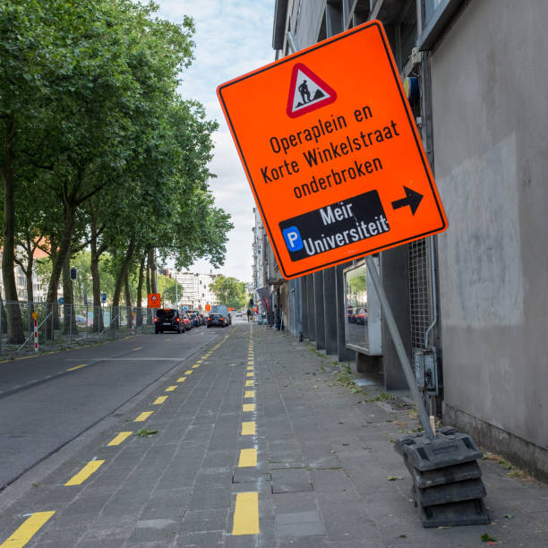 heavy road works in the center of  antwerp - traffic jam imagens e fotografias de stock