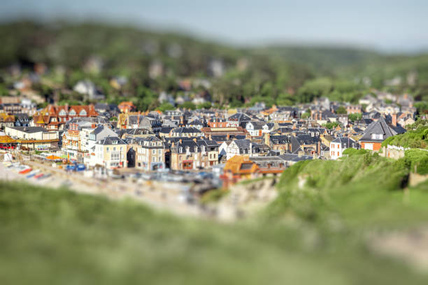 istock Etretat town in France 695250044