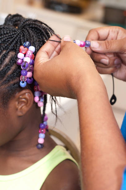 How to Braid Cornrows With Beads on Little Girls With African