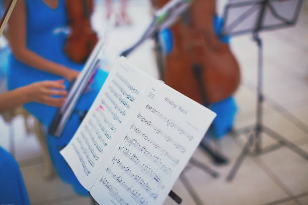istock Notes of wedding marsh, wedding musicians 695279264