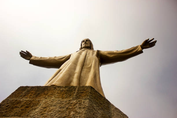 jesus-statue - christ the redeemer rio de janeiro city urban scene stock-fotos und bilder