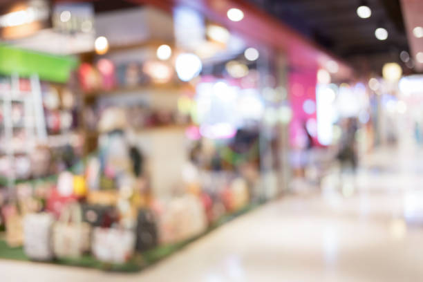 istock store shopping mall centre image blur defocused background 695415562