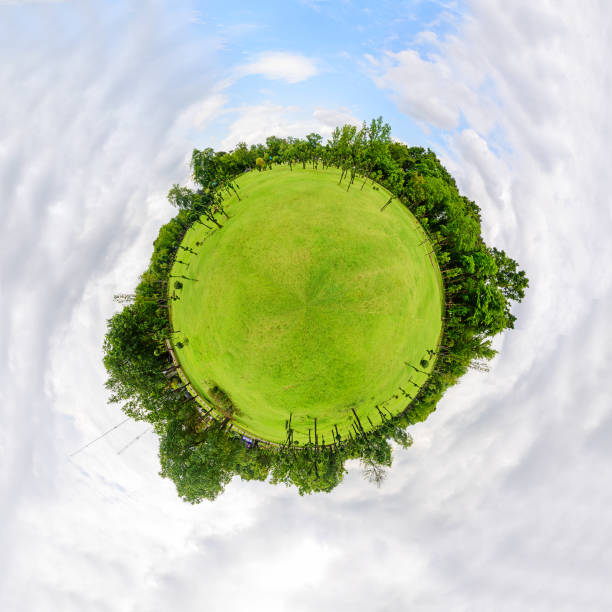 istock Circle Panorama of public park 695429876