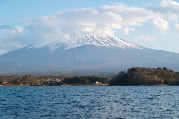 istock Fujji mountain view from Kawaguchiko lake (Oishi park) 695448498