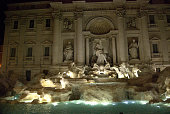 fontana-de-trevi-003.jpg?b=1&s=170x170&k=20&c=gXI9WdXFBizcxpmsUXT8oy62sdRc5UUw042EuAHOkMs=