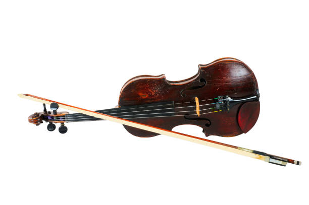 istock a violin image on the wood background 695473788