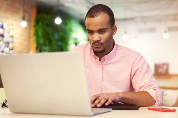 istock Young teacher and student from followers using laptop computer connected to free 5G wireless 695527404