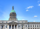das-custom-house-in-dublin-irland.jpg?b=