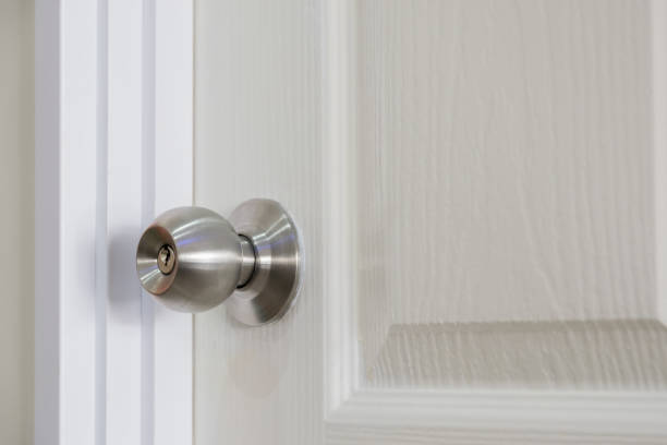istock Stainless steel door knob 695576918