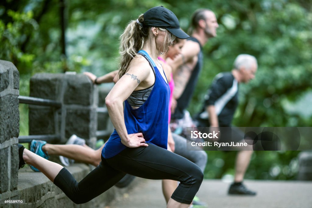 Outdoor-Zumba - Lizenzfrei Fitness-Bootcamp Stock-Foto