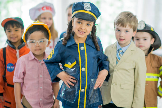 istock Police Woman 695625820
