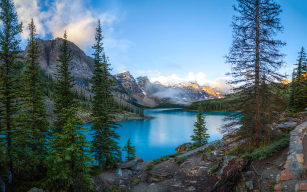 istock Moraine Lake at Sunrise 2 695664282