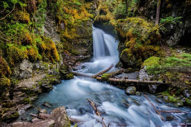 caídas de la virgen - girdwood fotografías e imágenes de stock