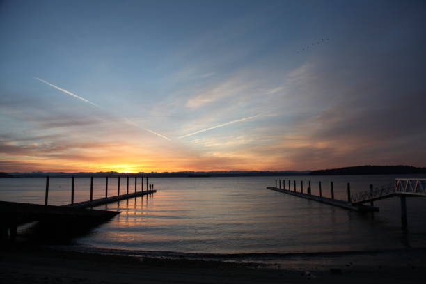istock Puget Sound Sunrise 695909974