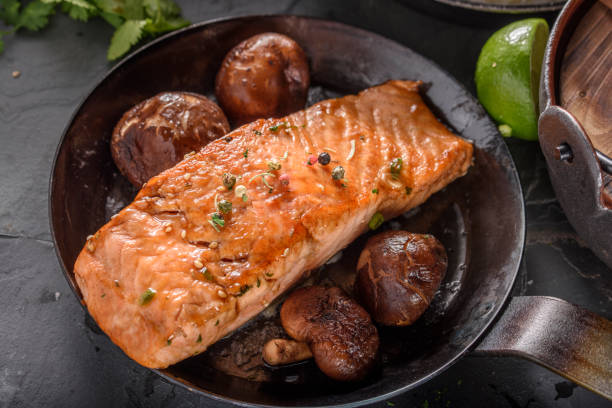istock Pan Fried Salmon Steak with Teriyaki Sauce 695928024