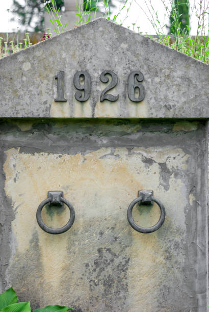 istock Ancient tomb in the cemetery 695932140