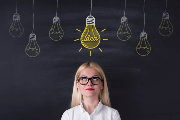 istock Business woman and new ideas 695932182