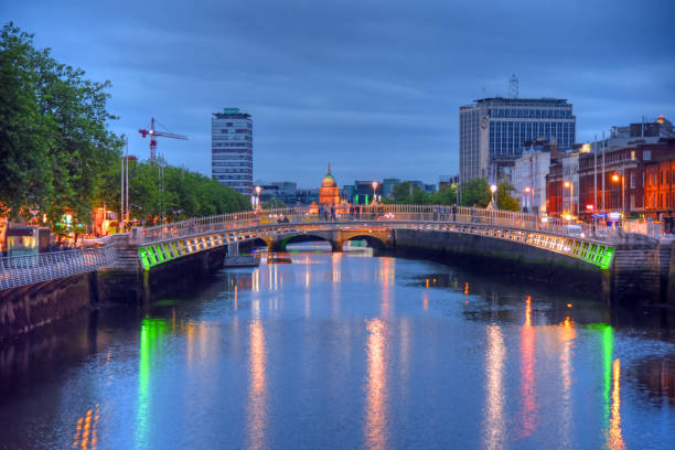 istock Ha Penny Bridge in Dublin, Ireland 695995458