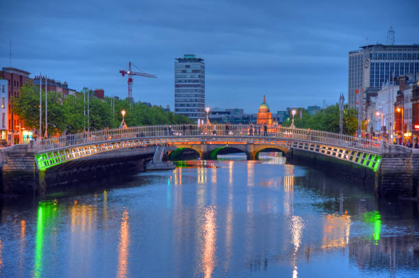 istock Ha Penny Bridge in Dublin, Ireland 695995878