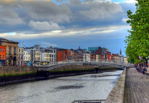 istock Ha Penny Bridge in Dublin, Ireland 695998320