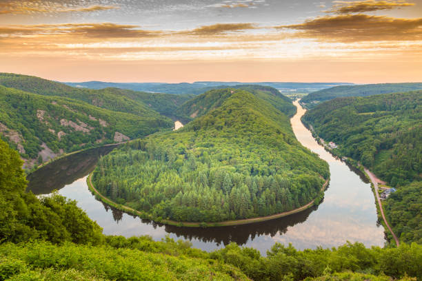istock Saar loop at Mettlach in Saarland Germany 696025594