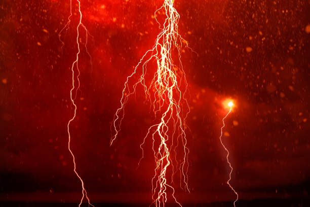 Lightning Lightning in front of a dramatic background - computer generated image gewitter stock pictures, royalty-free photos & images