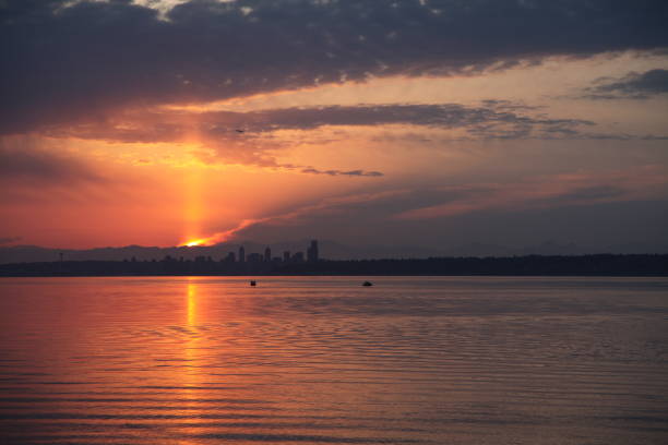 istock Puget Sound Sunrise 696035554