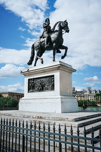 Monument of Henrici Magni, Paris, Ille-de-france.