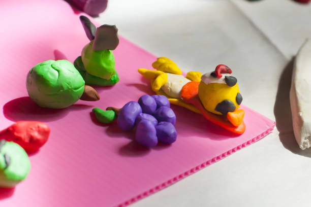 istock Clay oil for young children 696117952