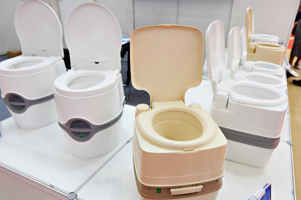 휴대용 화학 화장실 - portable toilet 뉴스 사진 이미지