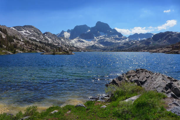 istock Garnet Lake, John Muir Trail 696296478