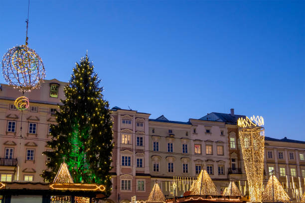 istock Linz at Christmas, Main Square - Austria 696328740