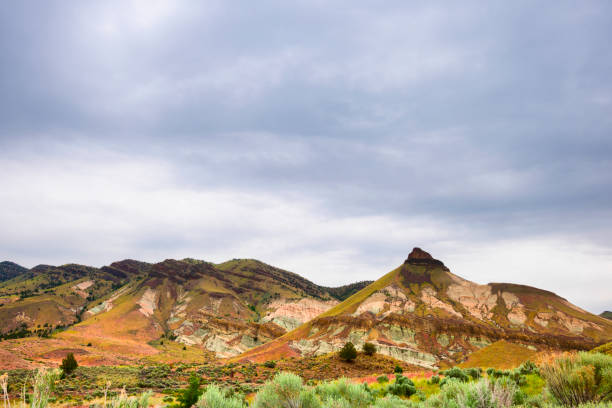 istock Sheep Rock John Day Fossil Beds 696342734