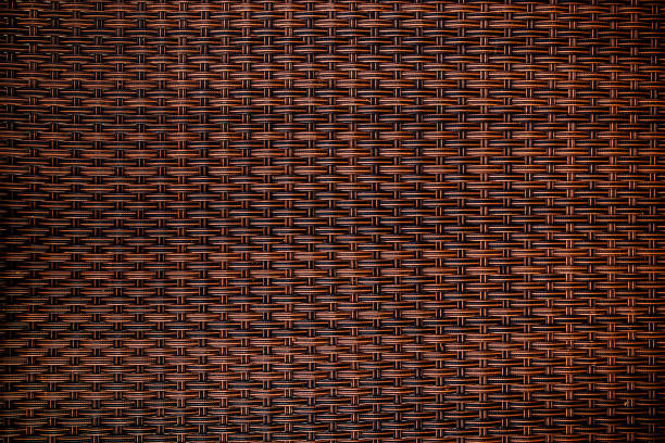 vecchia texture vimini, marrone intemperie - wicker textured bamboo brown foto e immagini stock