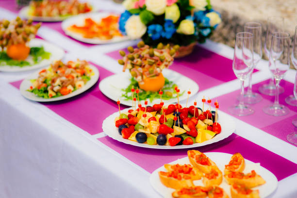 istock The dish in the restaurant with a sign 696371384