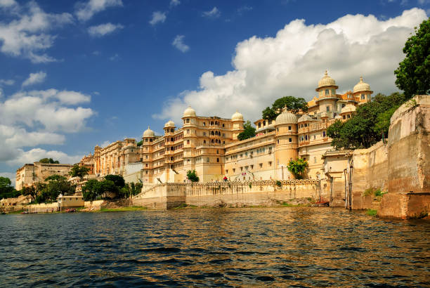 istock Maharaja's City Palace, Udaipur, India 696399058