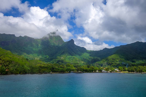 istock Moorea island harbor and pacific ocean lagoon landscape 696514488