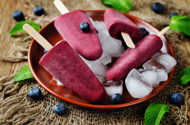 istock Blueberry Ice cream with fresh blueberries and ices 696517272