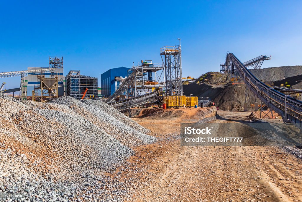 Cullinan Diamond Mine with a kimberlite heap New technology upgrade at Cullinan diamond mine. It is now part of Premium Mines owned by Petra Diamonds. Famous for the cullinan diamond and various other diamonds. It is still producing twenty five percent of the worlds largest diamonds. South Africa Stock Photo