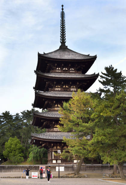 日本的寶塔 - 興福寺 奈良 個照片及圖片檔