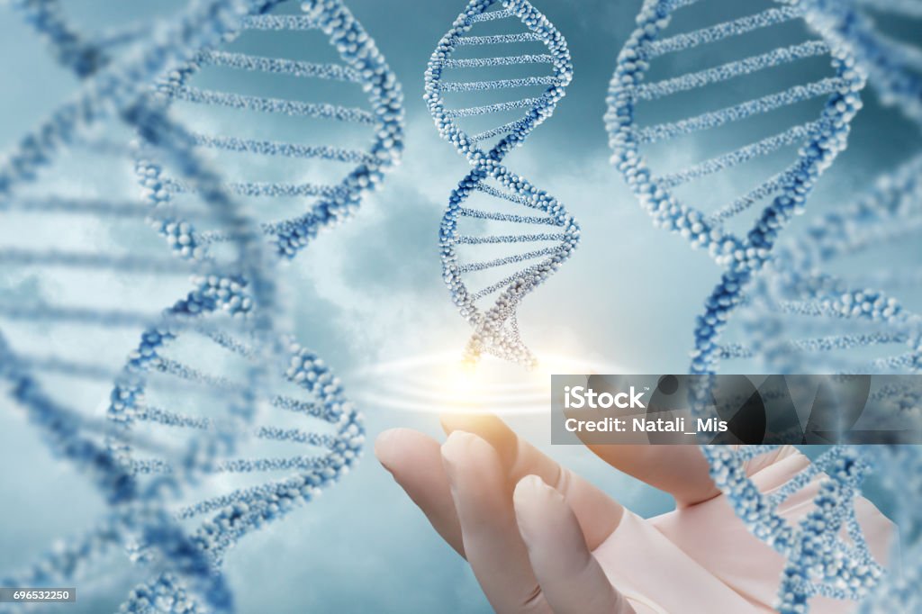 Prend en charge la main dans le gant de la molécule d’ADN. - Photo de ADN libre de droits