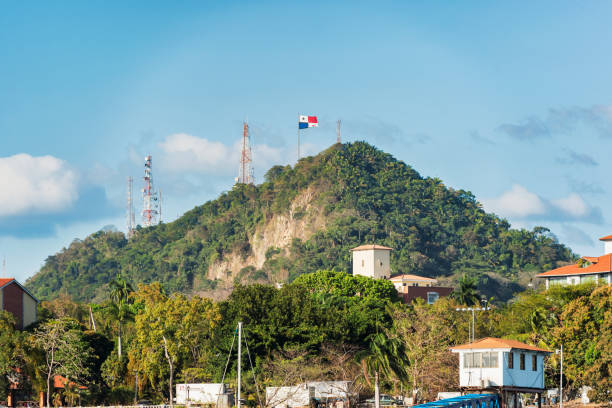 ancon hill a panama city - flag of belize foto e immagini stock
