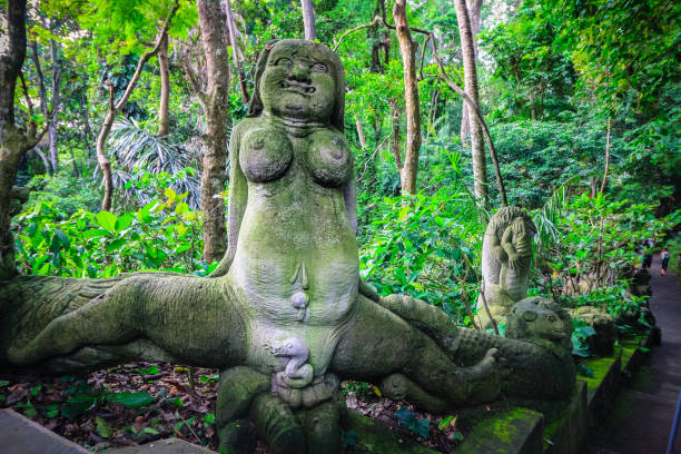istock Scary Balinese women statue in Ubud 696655602