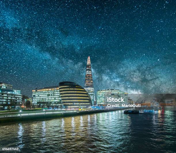 London At Night Stock Photo - Download Image Now - Night, Star Shape, London - England