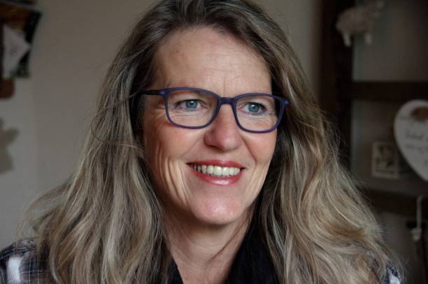istock Woman with eyeglasses 696697648