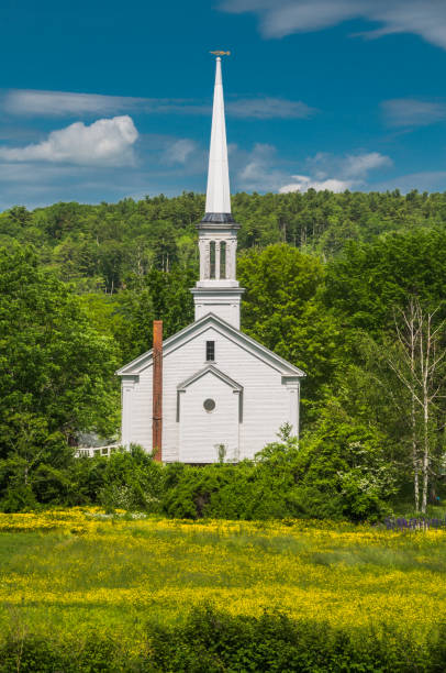 istock Sheepscot Community Valley Church 696817240