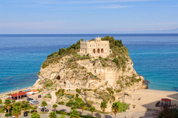 istock Santa Maria Island - Tropea 696861828